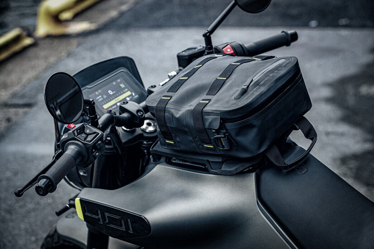 Svartpilen 125 Husqvarna Svartpilen 401 Bags REARACE Motorcycle